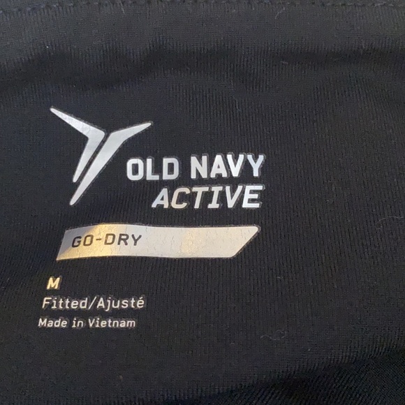 Old navy Active High Rise Leggings with Pockets - Picture 6 of 9